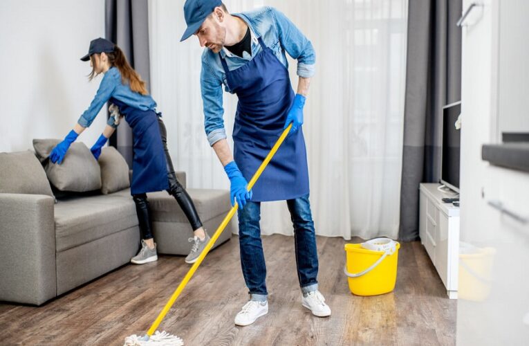 Your Complete Guide to Choosing The Best Office Cleaning Services